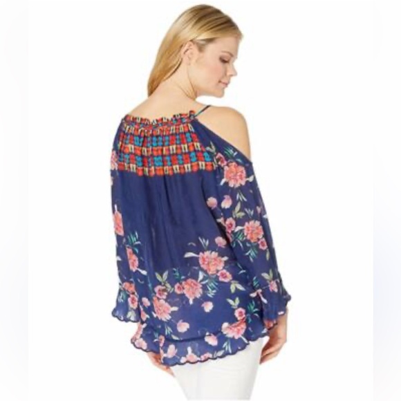 Johnny Was Bohemian Flowy Navy Floral Cold Shoulder Blouse Tropical Rayon Beachy - Picture 2 of 8